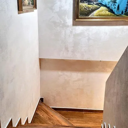 Nikol #3 Апартамент Радуил